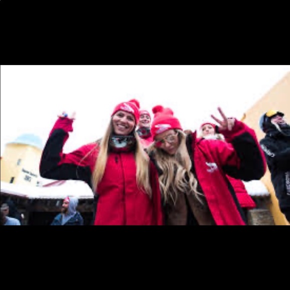 *Exclusive* Snow Ski Jacket - Picture 9 of 16